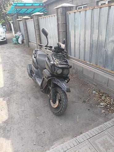 Макси-скутер Tank, 150 куб. см, Бензин, Б/у at lalafo.kg Макси-скутер Tank, 150 куб. см, Бензин, Б/у
