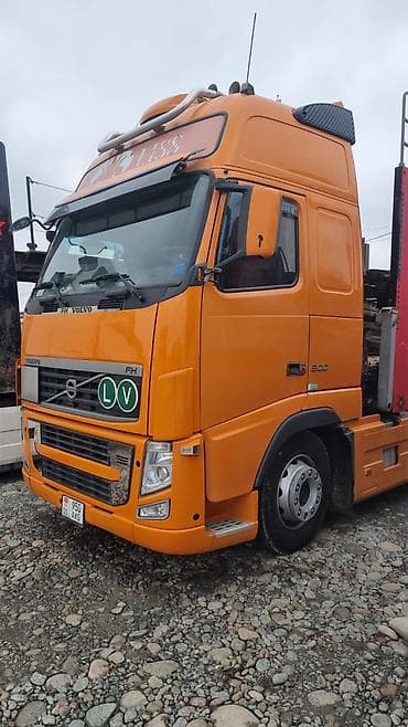 атего 1224: Тягач, Volvo, 2011 г., Автовоз — 2