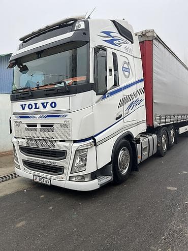 купит генератор: Тягач, Volvo, 2014 г., Тентованный — 5