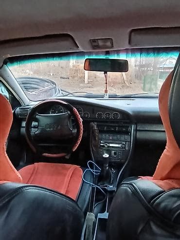 Audi: Audi A6: 1994 г., 2.6 л, Механика, Бензин, Седан — 6