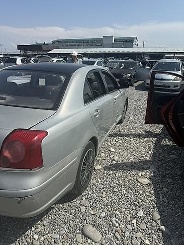 r18 kia: Toyota Avensis: 2005 г., Механика, Бензин, Седан — 4