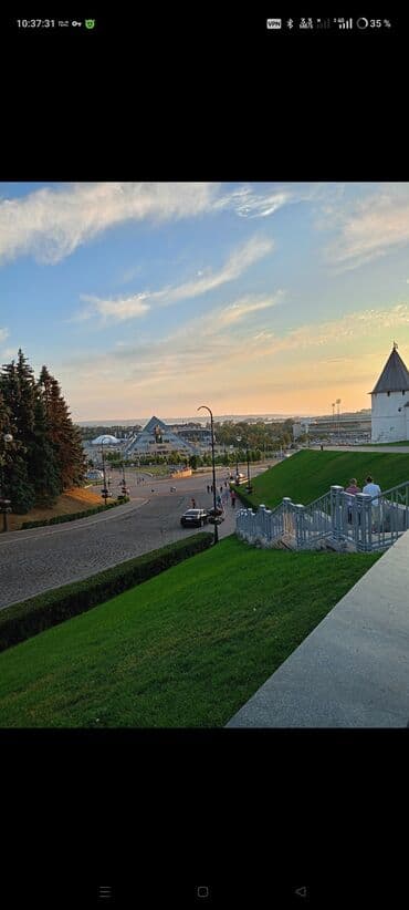 Мне 23 Ищу работу подходить любое профессия быстро обучаюсь