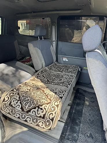 маши: Nissan Serena: 2001 г., 2 л, Вариатор, Газ, Минивэн — 9