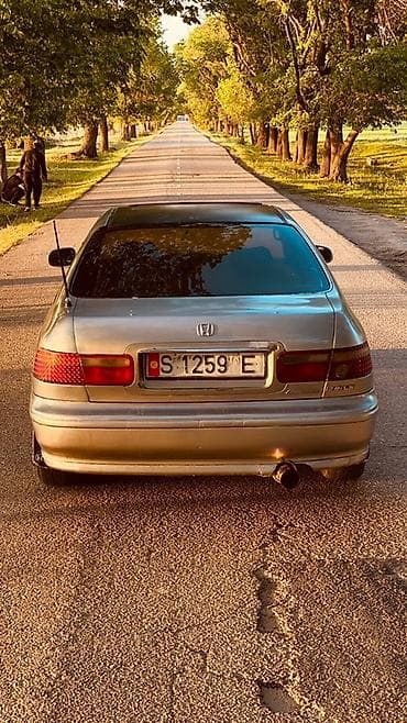 honda: Honda Accord: 1995 г., 2 л, Ручные, Бензин, Седан — 8