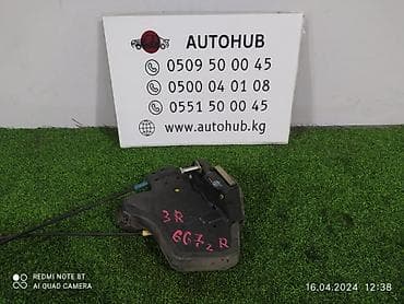 Замок двери TOYOTA IST NSP10 2NZ 2002 задн. прав. (б/у)