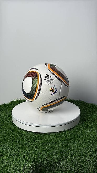 Футбольный мяч adidas Jabulani — официальный матчбол чемпионата мира