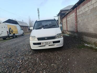 Honda Stepwgn: 2000 г.