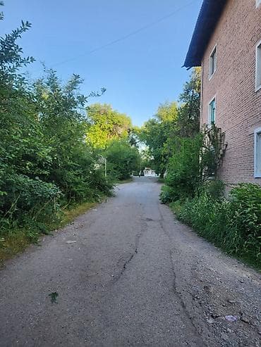 кв сдаю бишкек: 2 комнаты, 45 м², Индивидуалка, 2 этаж, Старый ремонт — 7