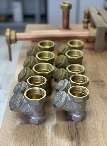 клапан для воды: Латунные шаровые краны с шестигранными гранями на корпусе и резьбовыми — 1