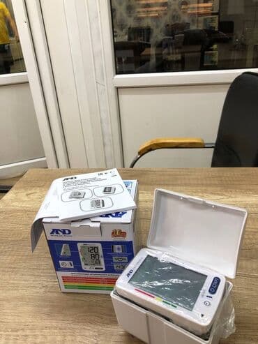 электронный тонометр цена: Автоматический тонометр на запястье AND (Эй энд Ди) UB-505 с крупным — 4