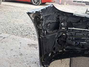 Передний бампер в сборе для BMW, серого цвета, с декоративными черными — 2