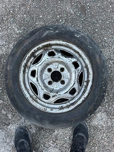 диск твикс: Колеса в сборе 175 / 65 / R 14, Зима, Б/у, 1 шт, Легковые, Литые, отверстий - 4 — 1