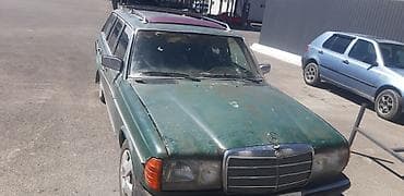 cls 63 banan: Mercedes-Benz 220: 1982 г., 2.3 л, Механика, Бензин, Универсал — 1