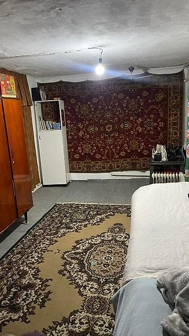 Сдается одна комнатна в 2х комнатной квартире, нужны девушки с lalafo.kg да Сдается одна комнатна в 2х комнатной квартире, нужны девушки с