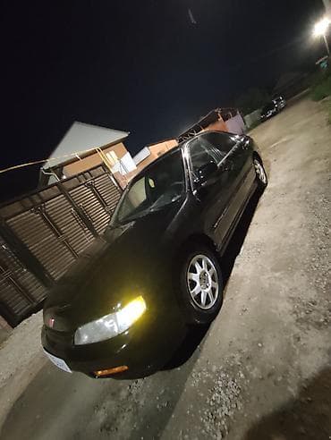 Унаа: Honda Accord: 1994 г., 2.2 л, Автомат, Бензин, Седан — 4