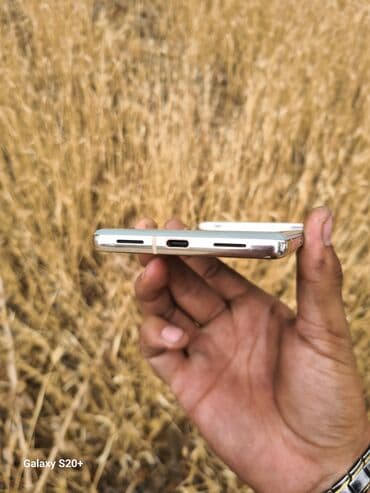 нужно: Google Pixel 7 Pro, Б/у, 128 ГБ, цвет - Зеленый, 1 SIM, eSIM — 6