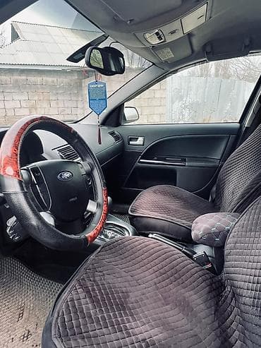 полики для соната: Ford Mondeo: 2001 г., 2 л, Автомат, Бензин, Универсал — 6