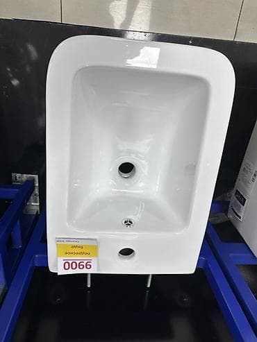 white board: Подвесное биде - Тип: подвесное биде под инсталляцию - Материал — 2