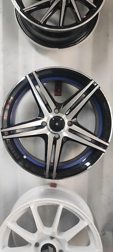 work r18: Литые Диски R 18 1 шт, отверстий - 5 — 1