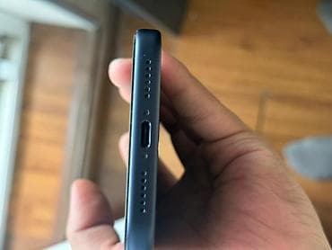 iphone adapter: IPhone 17 Pro Max, Б/у, 256 ГБ, Черный, Чехол, 100 % — 5