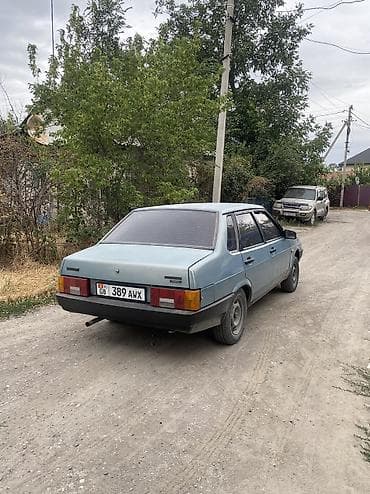 ВАЗ (ЛАДА) 21099: 2002 г., 1.5 л, Механика, Бензин, Седан — 2