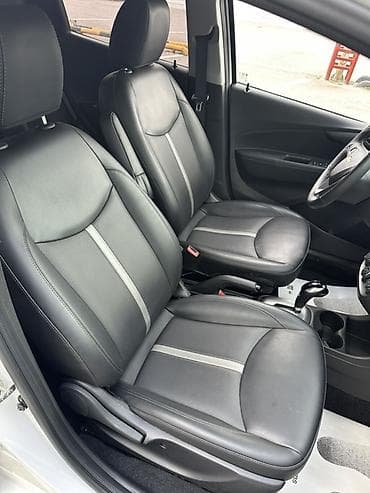 шевроле тракс цена: Chevrolet Spark: 2022 г., 1 л, Вариатор, Бензин, Хэтчбэк — 7