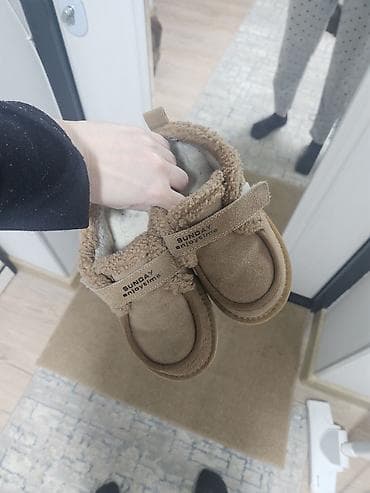 зимние ботинки женские: Детские утеплённые ботинки-угги Sunday Enjoytime - Цвет — 3