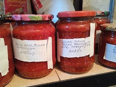 Домашняя приправа в стеклянных банках. Состав по этикеткам на банках at lalafo.kg Домашняя приправа в стеклянных банках. Состав по этикеткам на банках