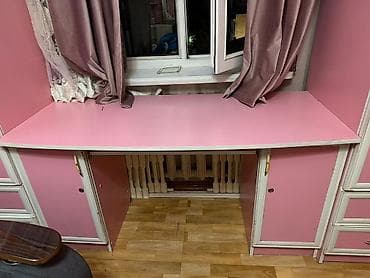 мебел бу бишкек: Детский мебельный комплекс у окна: письменный стол + две высокие — 3