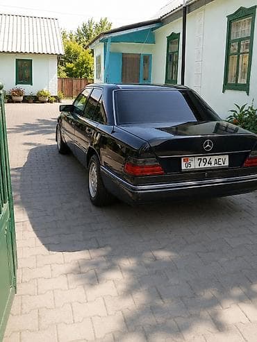 приму в дар автомобиль: Mercedes-Benz W124: 1990 г., 2.3 л, Механика, Бензин, Седан — 5