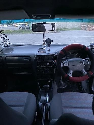 mk 1: Volkswagen Polo: 1999 г., 1.6 л, Автомат, Бензин, Хэтчбэк — 6