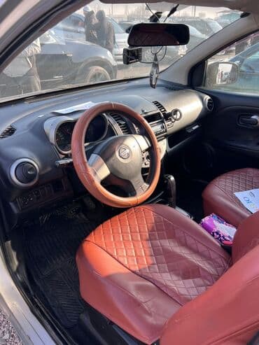 срочно продаю в связи с переездом: Nissan Note: 2008 г., 1.6 л, Автомат, Бензин, Хетчбек — 2