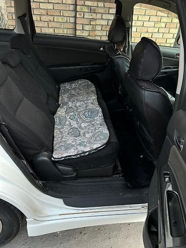 тайоьа: Toyota WISH: 2003 г., 1.8 л, Автомат, Бензин, Универсал — 5