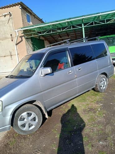 крыло на сапок: Honda Stepwgn: 2001 г., 2 л, Автомат, Бензиновая, Минивэн — 3