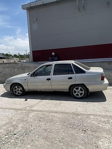 Daewoo Nexia: 2007 г., 1.5 л, Механика, Бензин, Седан — 4