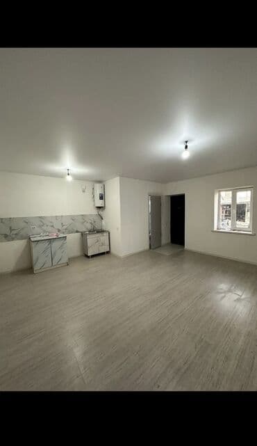 Продажа домов: Со всеми удобствами 27 тысяч сомов в месяц Депозит 5 тысяч Район — 1