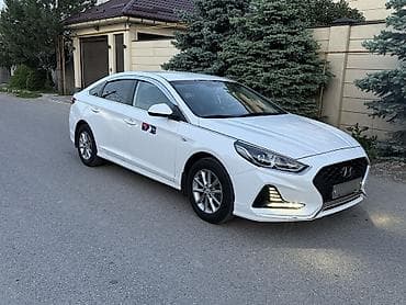 продаю хюндай соната оранжевый цвет: Hyundai Sonata: 2020 г., 2 л, Автомат, Газ, Седан — 4