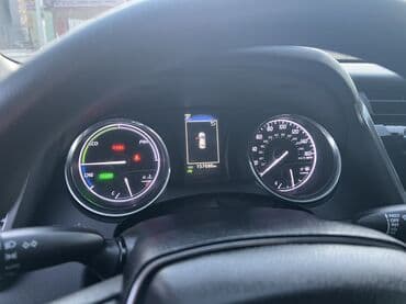 продаю тайота раум: Toyota Camry: 2019 г., Типтроник, Электромобиль, Седан — 6