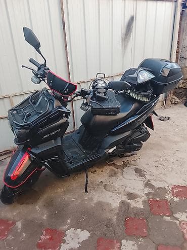 мопед чамп: Макси-скутер Tank, 150 куб. см, Бензин, Б/у — 1