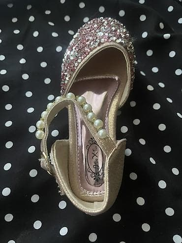 детская обувь для девочек: Детские нарядные балетки для девочки, новые, не одевались - Размер — 3