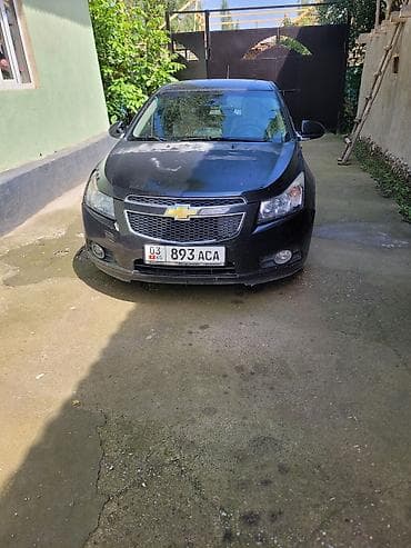 киа карнивал салон: Chevrolet Cruze: 2012 г., Хэтчбэк — 9