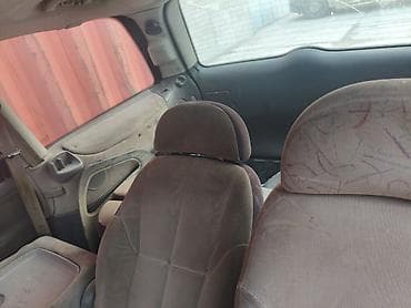 Унаа сатуу: Volkswagen Sharan: 1996 г., 2 л, Кол менен иштөөчү, Бензин, Вэн/Минивэн — 6