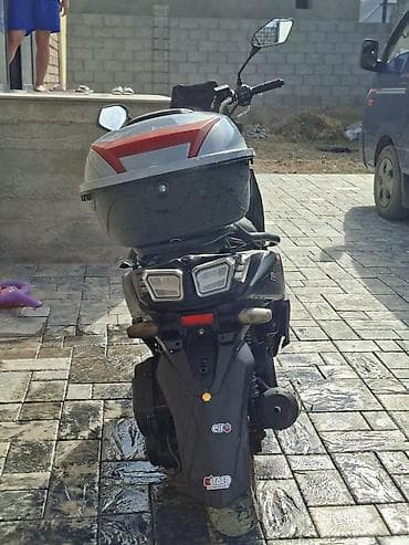 скуттер: Скутеретта Yamaha, 150 куб. см, Бензин, Б/у — 4