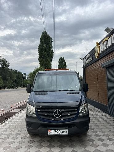 mersedes benz: Эвакуатор, Mercedes-Benz, Ломаная — 3