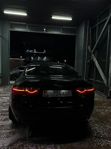 Транспорт: Jaguar XE: 2016 г., 2 л, Автомат, Бензин, Седан — 8