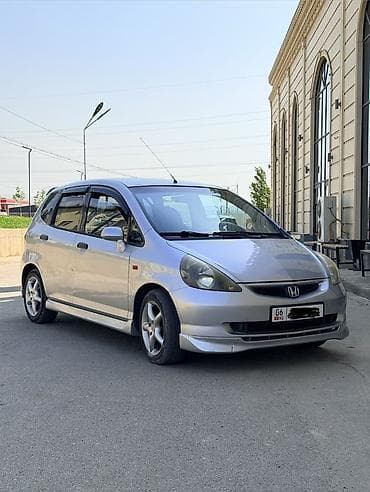 газель 4 4: Honda Jazz: 2003 г., 1.3 л, Автомат, Бензин, Хэтчбэк — 5