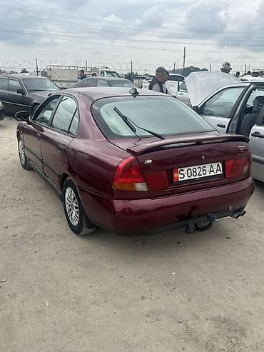 peugeot 406: Mitsubishi Carisma: 1996 г., Автомат, Седан — 3