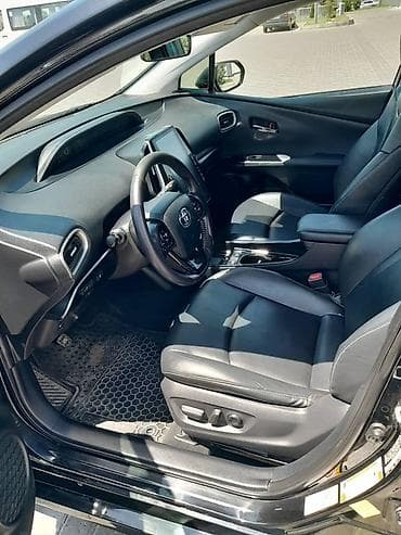 e2 byd: Toyota Prius: 2020 г., 1.8 л, Автомат, Гибрид, Лифтбек — 9