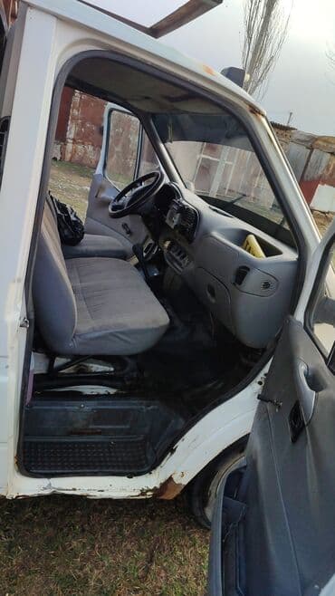 53 дизил: Ford Transit: 1996 г., 2.5 л, Механика, Дизель — 6