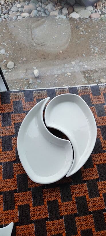 буфет для посуды: (белая керамика/фарфор + стекло): длинная тарелка 63 см 2500сом 1 шт — 9